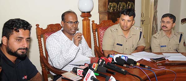 ದಸರಾ ಜಂಬೂಸವಾರಿ ಮೆರವಣಿಗೆ, ಪಂಜಿನ ಕವಾಯಿತಿಗೆ ವಿಶೇಷ ಪ್ರವೇಶ ವ್ಯವಸ್ಥೆ: ಜಿಲ್ಲಾಧಿಕಾರಿ ಡಿ.ರಂದೀಪ್